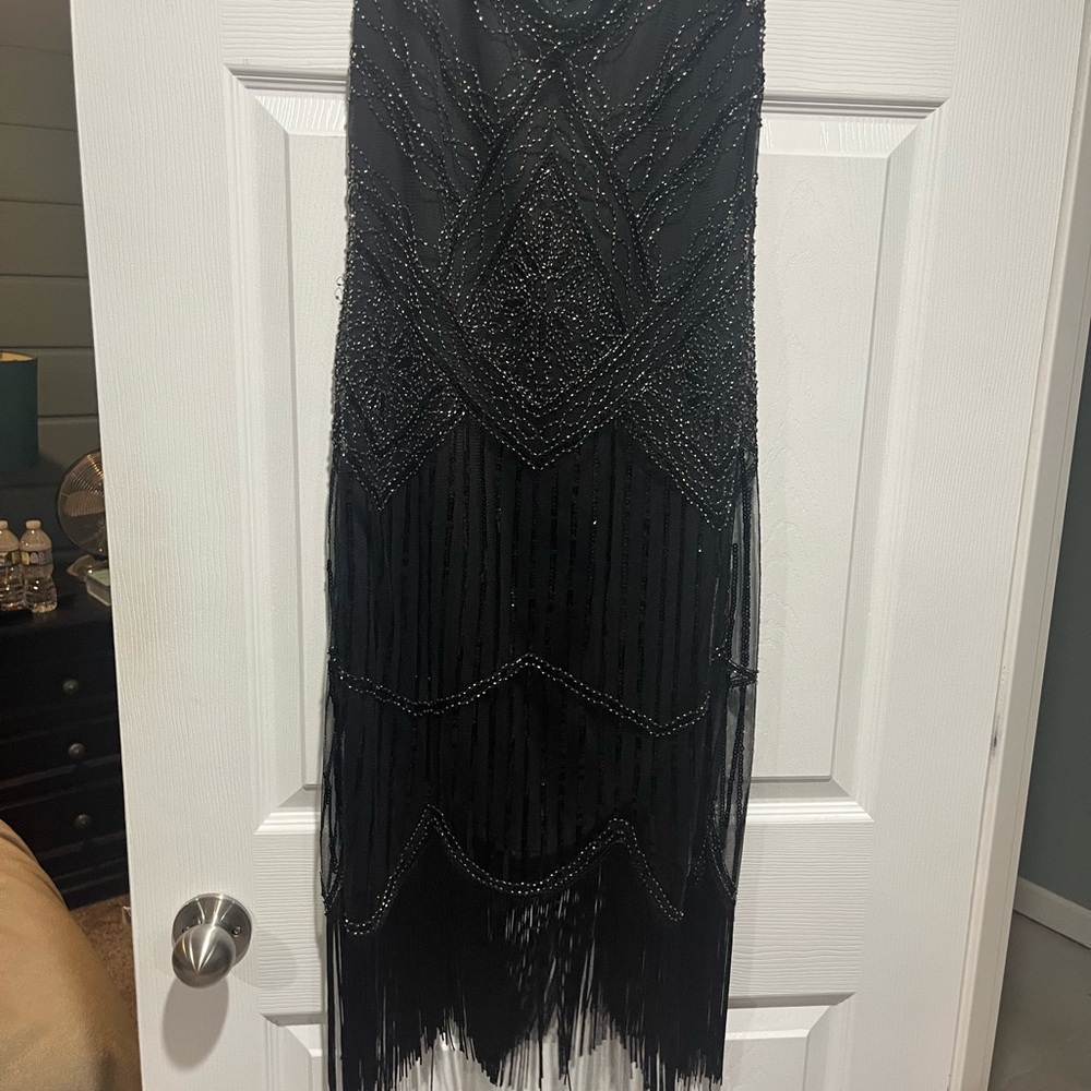 Women’s black flapper dress
